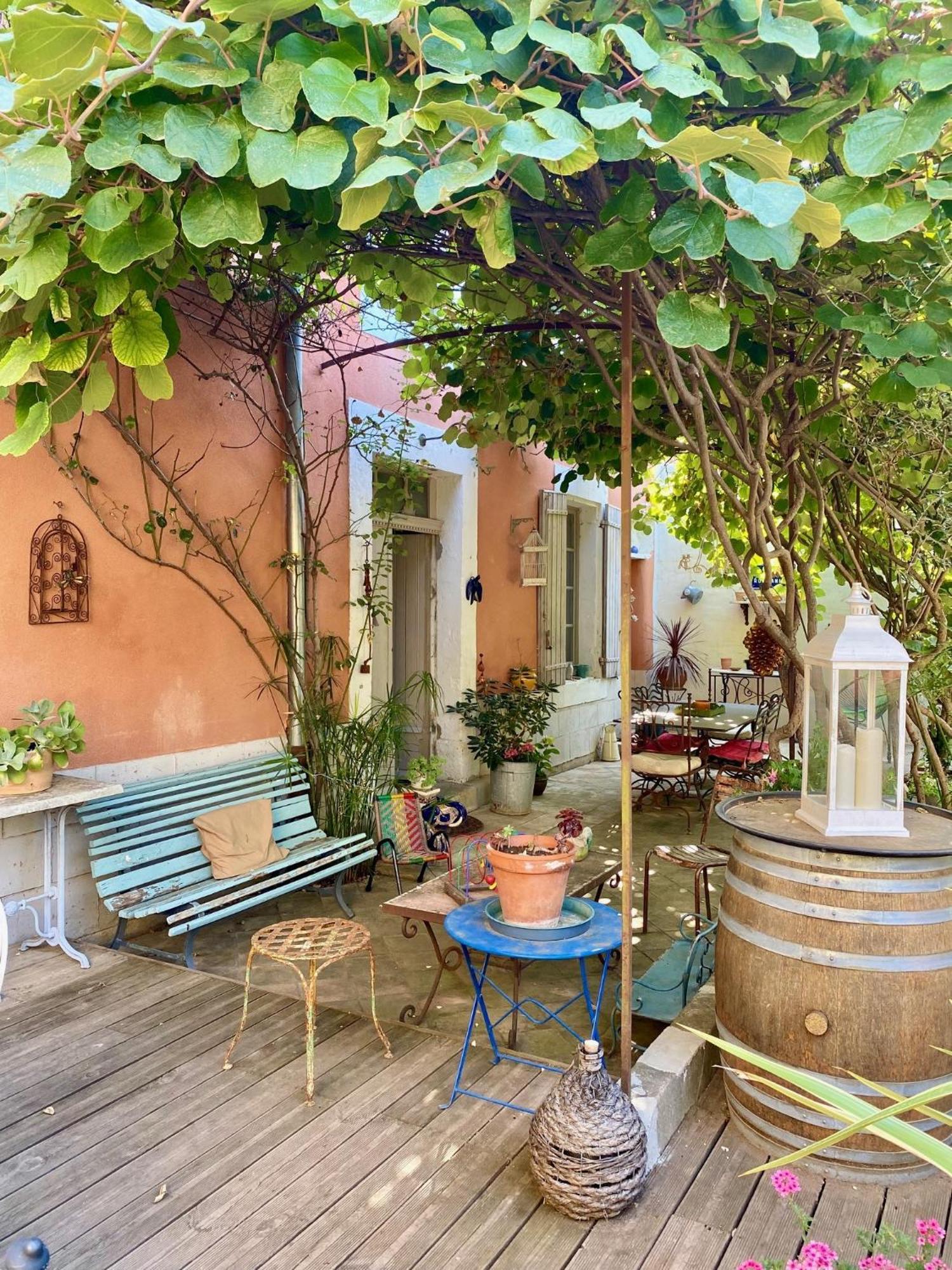 مبيت وإفطار Sainte-Cécile-les-Vignes Chambre D Hote De Charme Ste Cecile Les Vignes المظهر الخارجي الصورة